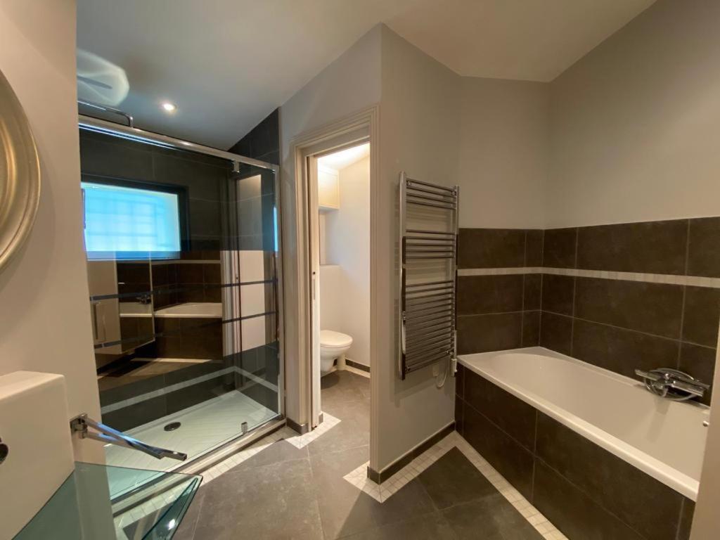 Frgk Datcha "Villa Prestige Mougins" Exteriör bild