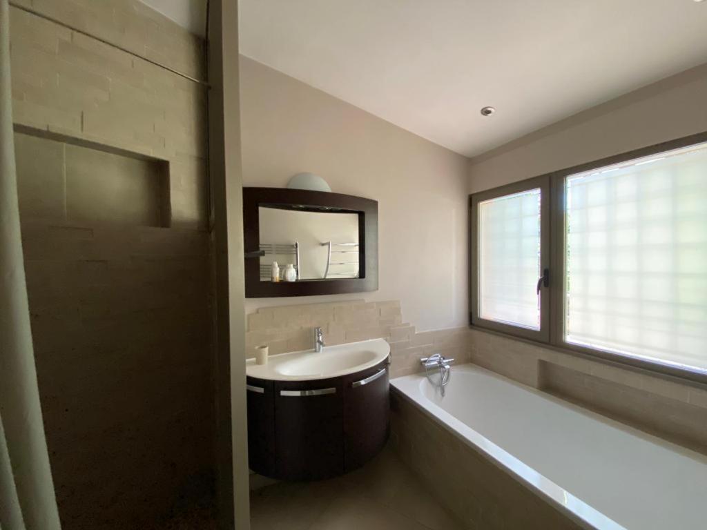 Frgk Datcha "Villa Prestige Mougins" Exteriör bild