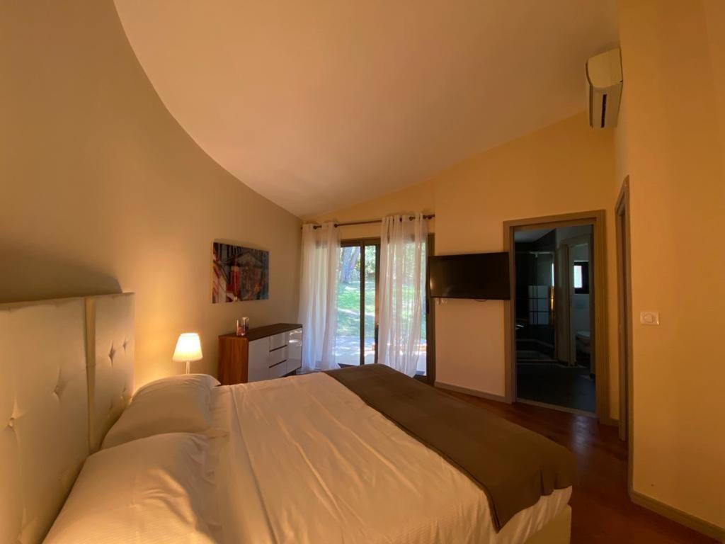Frgk Datcha "Villa Prestige Mougins" Exteriör bild