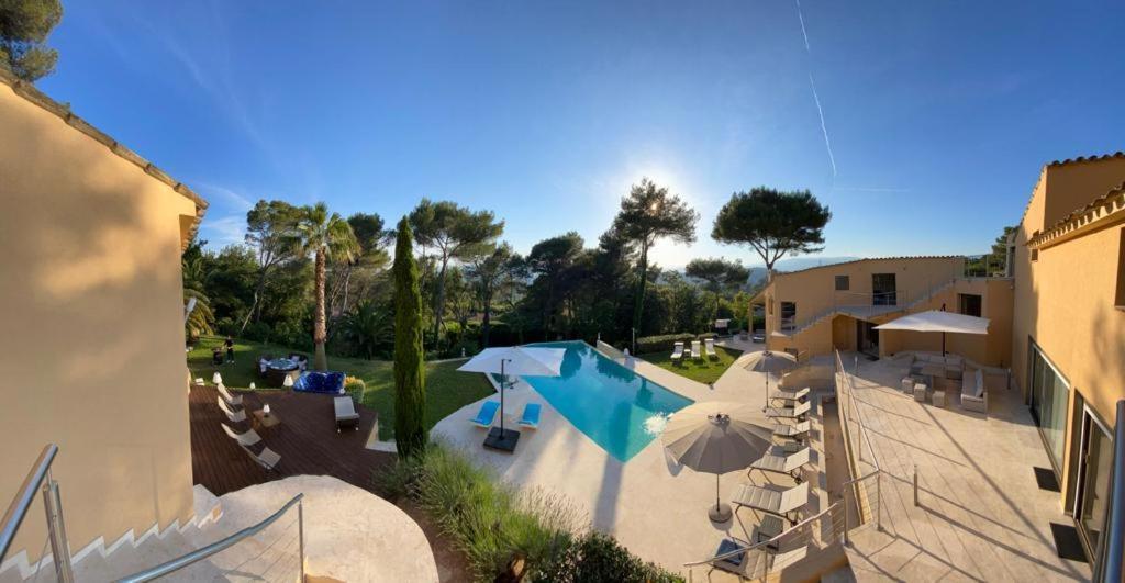 Frgk Datcha "Villa Prestige Mougins" Exteriör bild