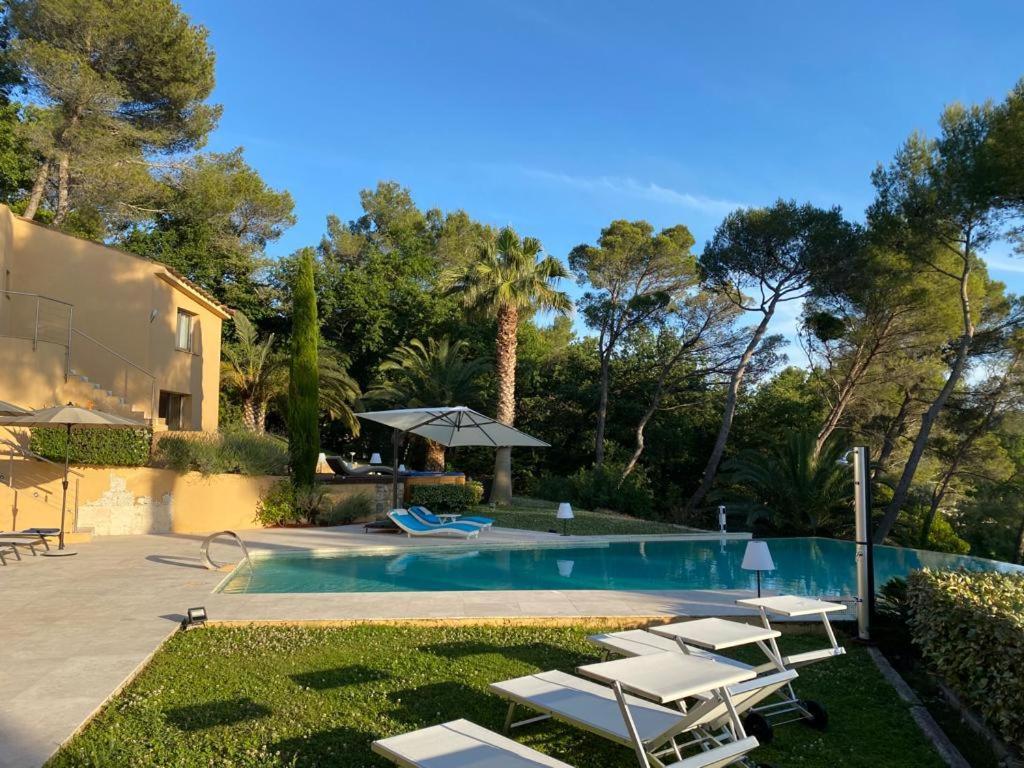 Frgk Datcha "Villa Prestige Mougins" Exteriör bild
